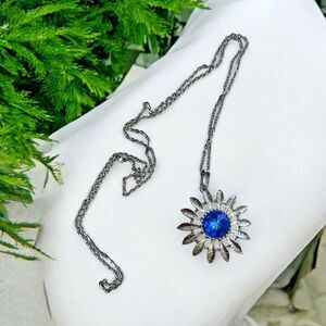Vintage Silvertone Sunburst Pendant Necklace with Blue Faceted Center Stone 24"